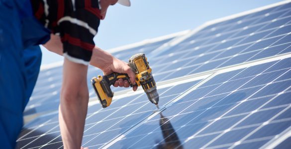 installer le panneau solaire